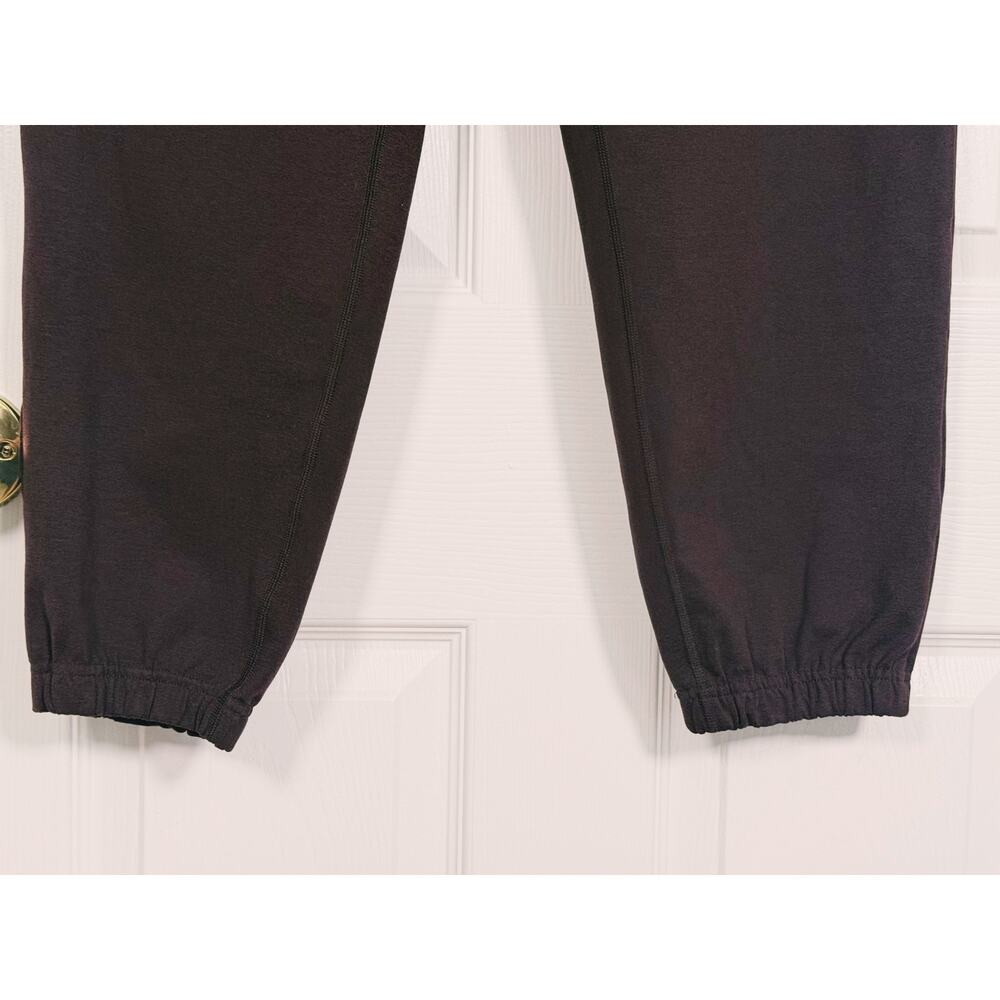 Vuori Mens Coronado Lounge Jogger Pants Small Garnet Dreamknit Athleisure Cozy - Picture 11 of 12